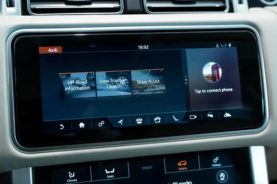 LAND ROVER RANGE ROVER