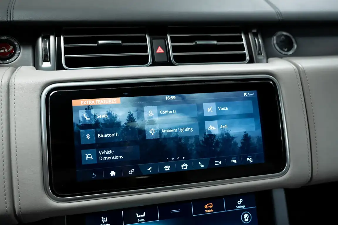 LAND ROVER RANGE ROVER