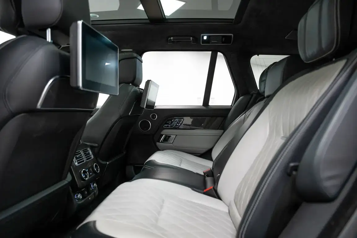 LAND ROVER RANGE ROVER