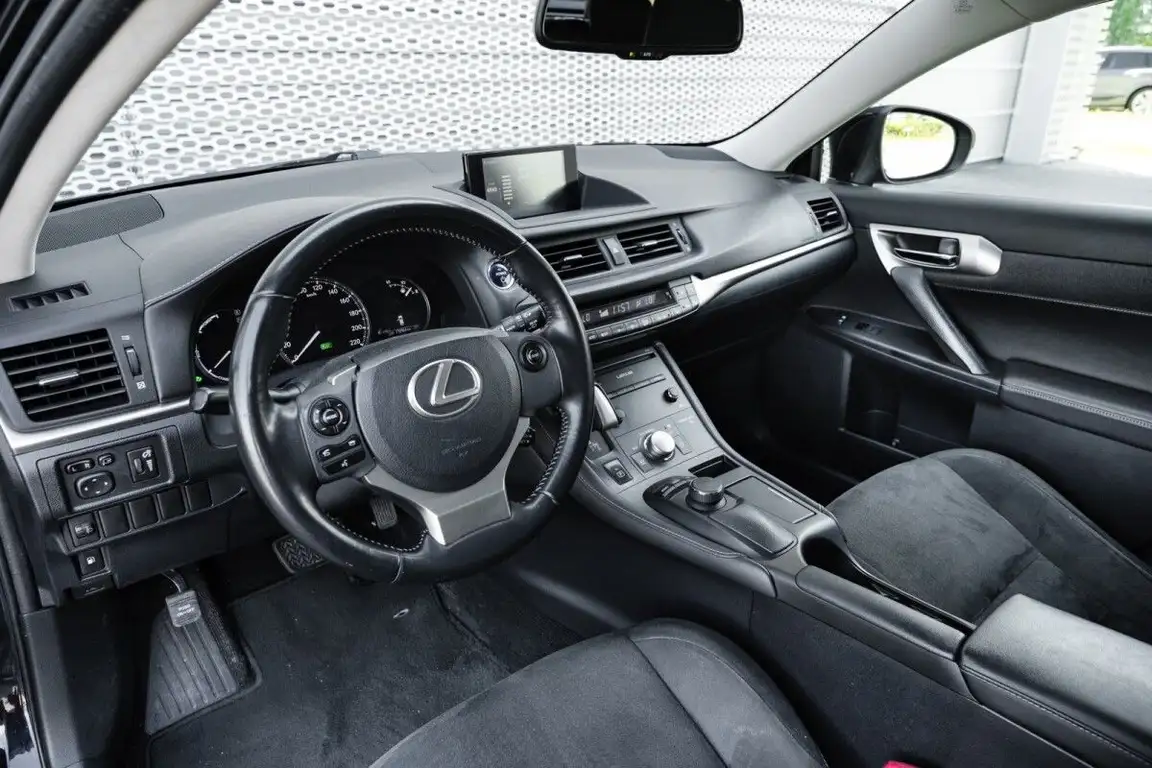 LEXUS CT