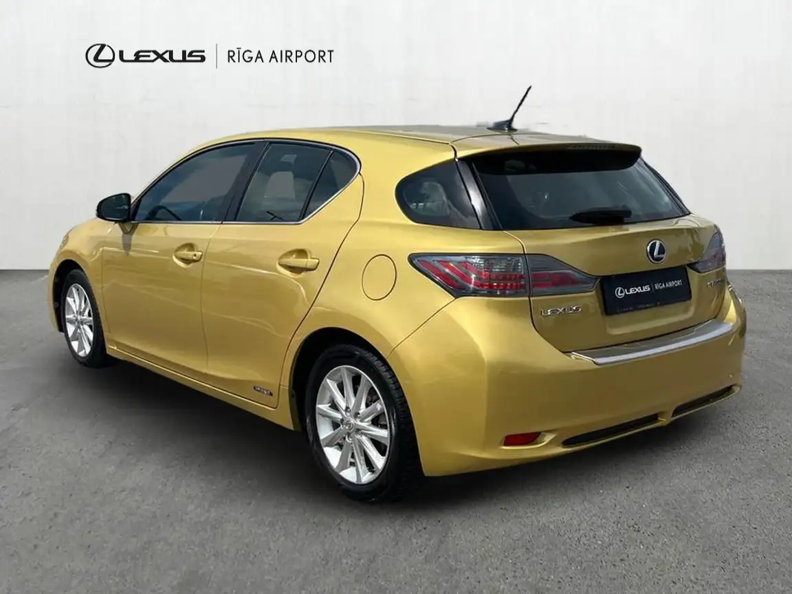 LEXUS CT
