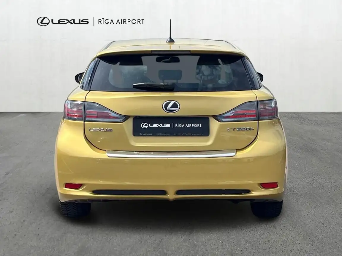 LEXUS CT