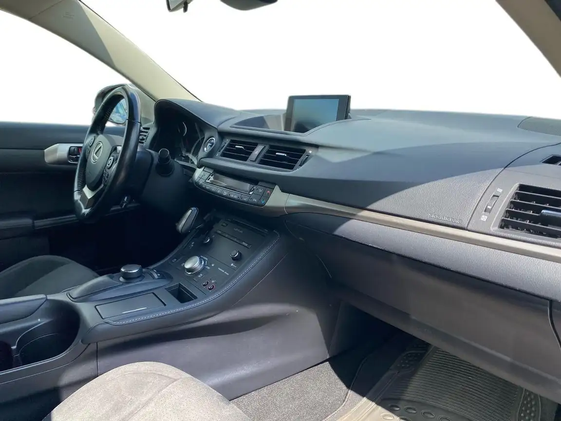LEXUS CT