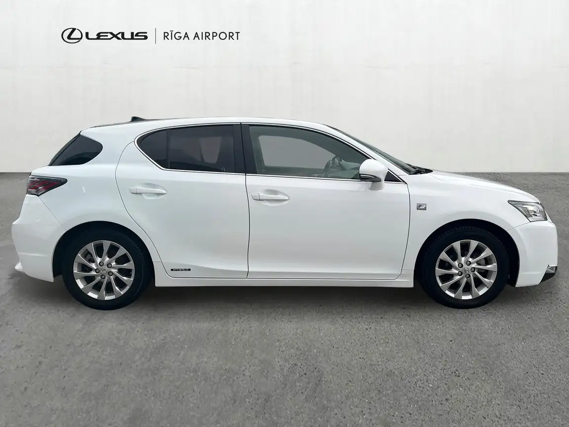 LEXUS CT