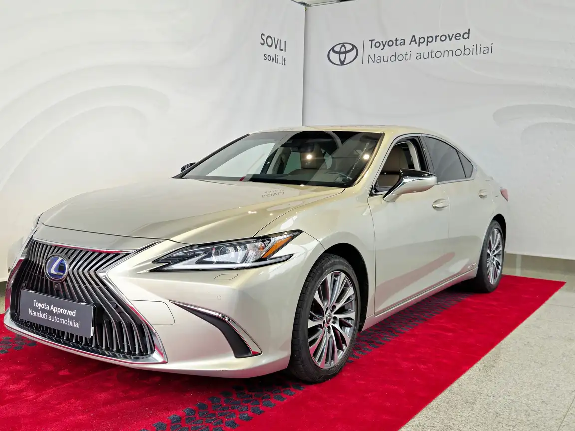 LEXUS ES