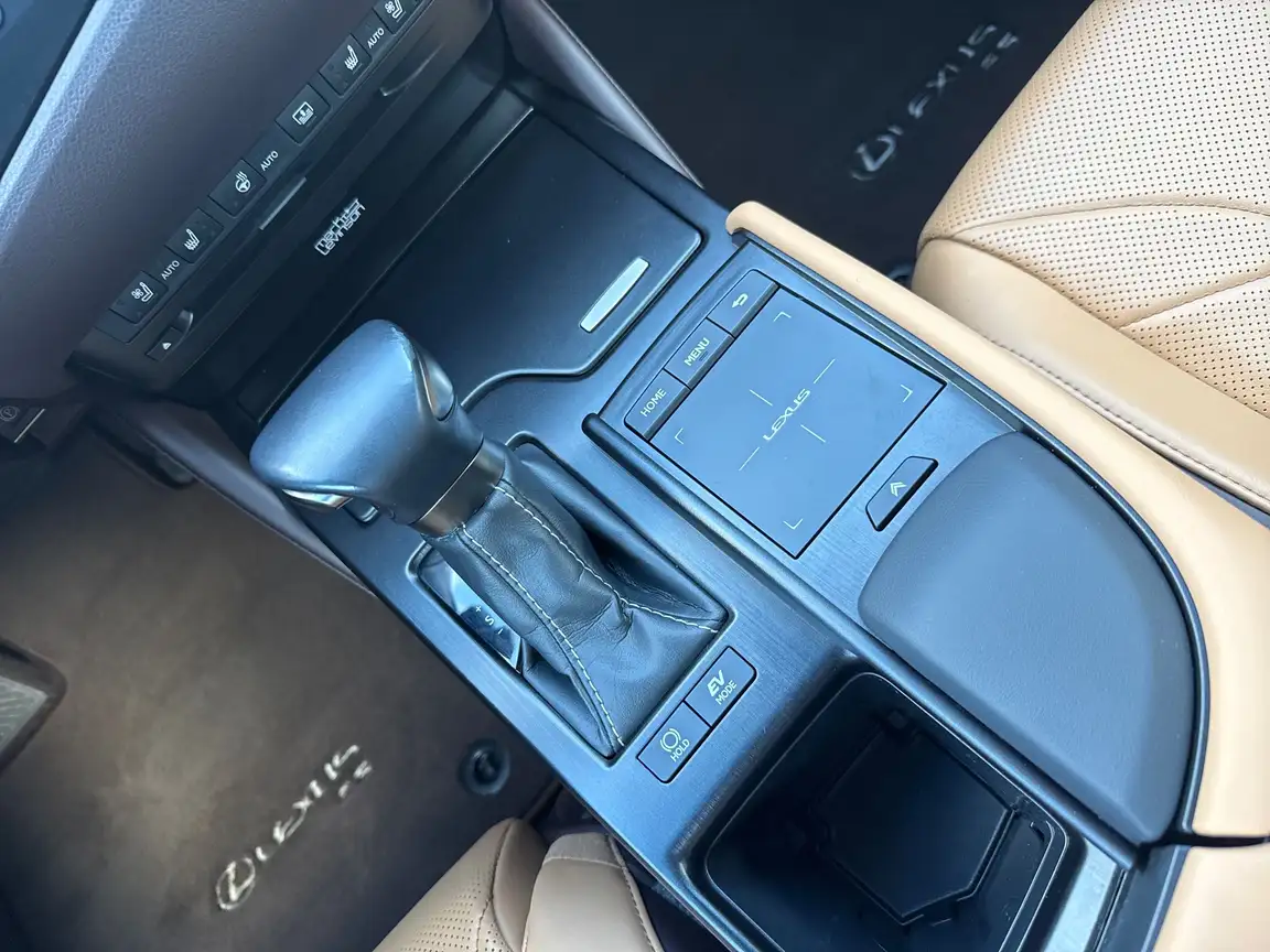 LEXUS ES