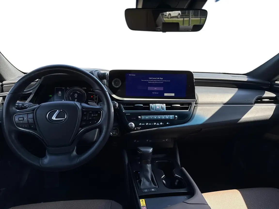 LEXUS ES