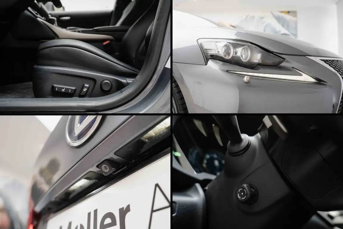 LEXUS IS