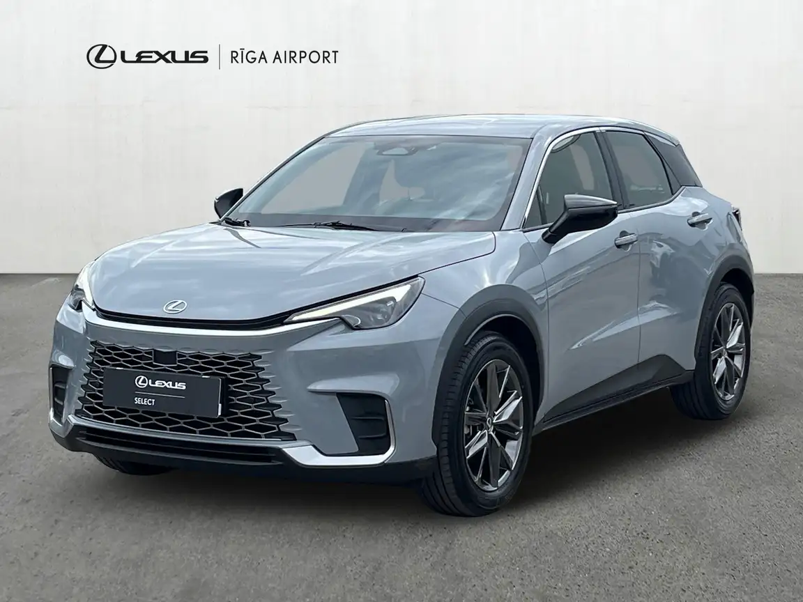 LEXUS LBX