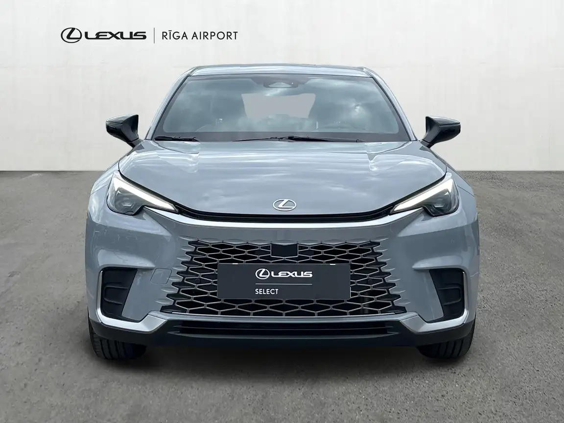 LEXUS LBX
