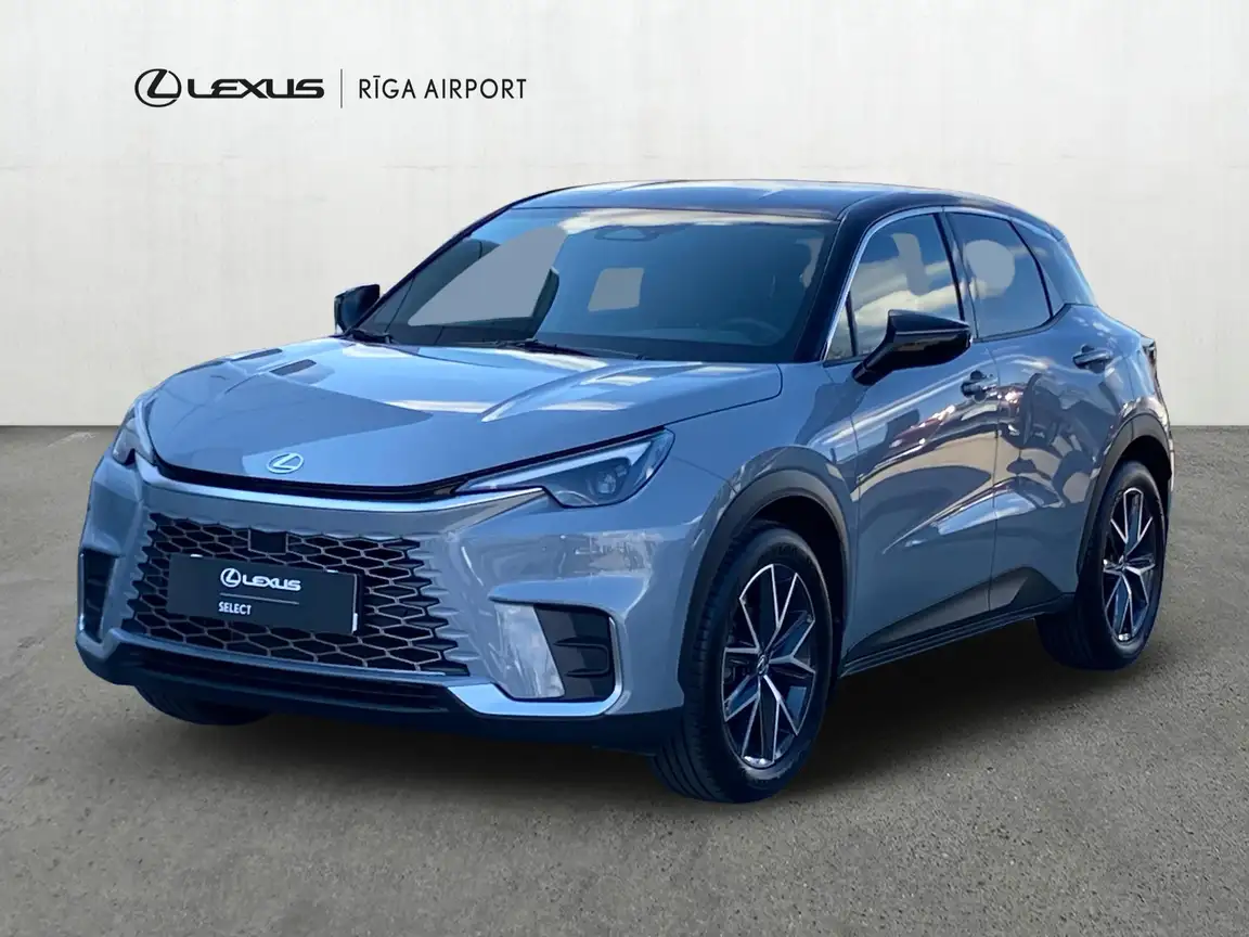 LEXUS LBX