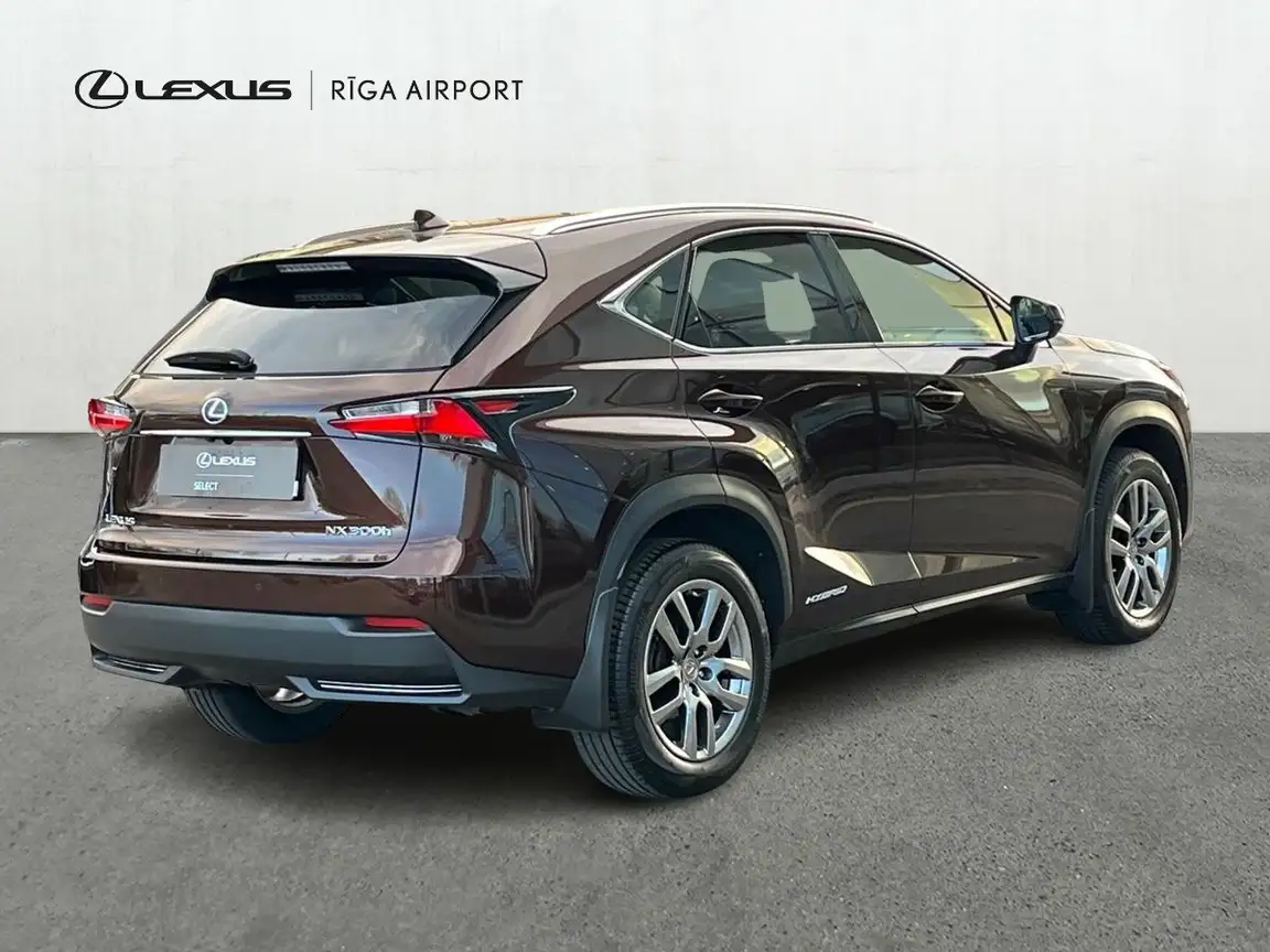 LEXUS NX