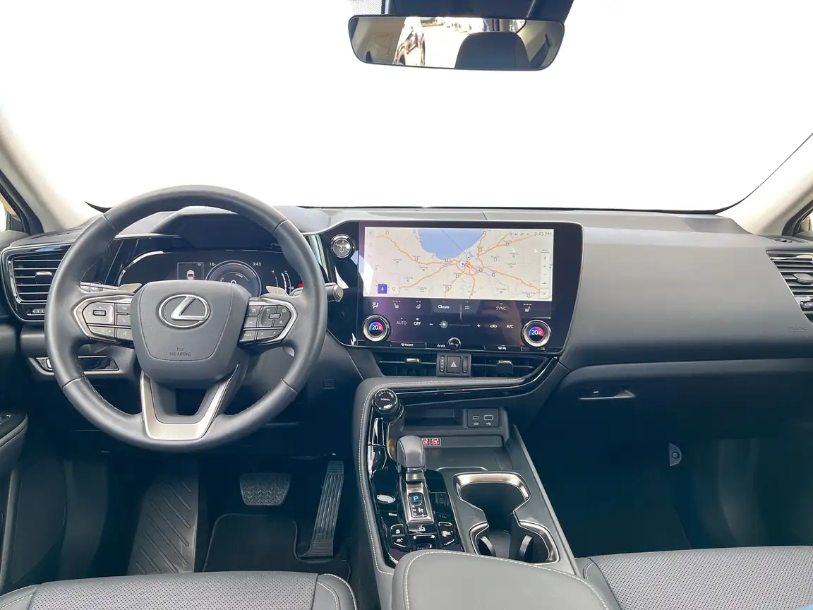 LEXUS NX