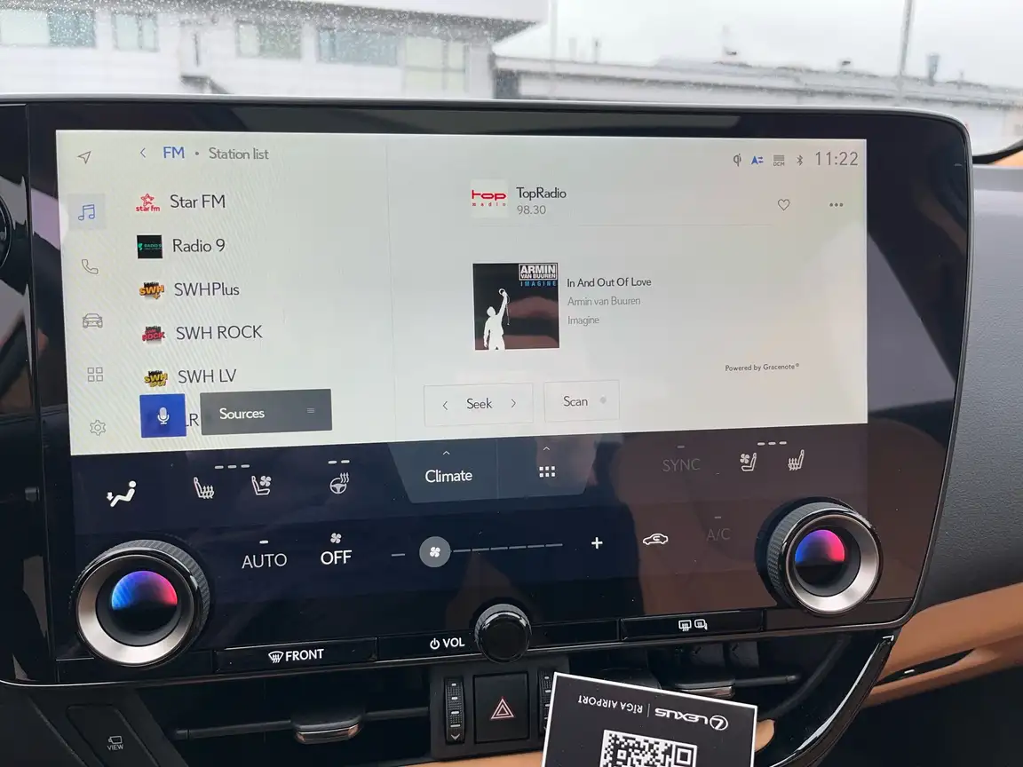 LEXUS NX