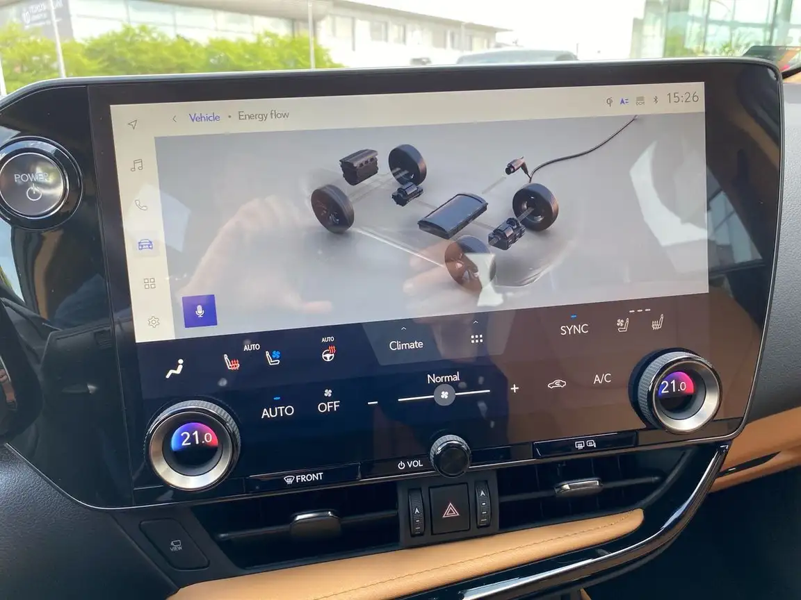 LEXUS NX