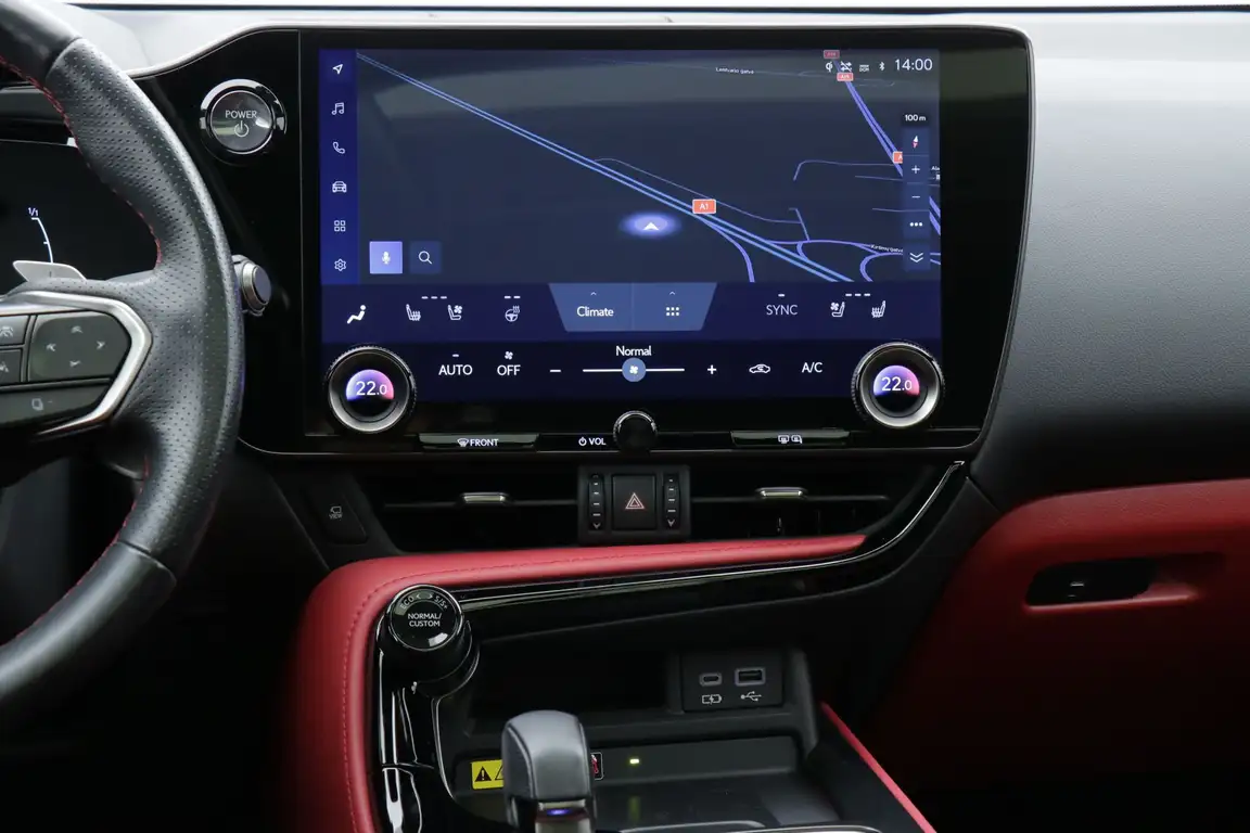 LEXUS NX