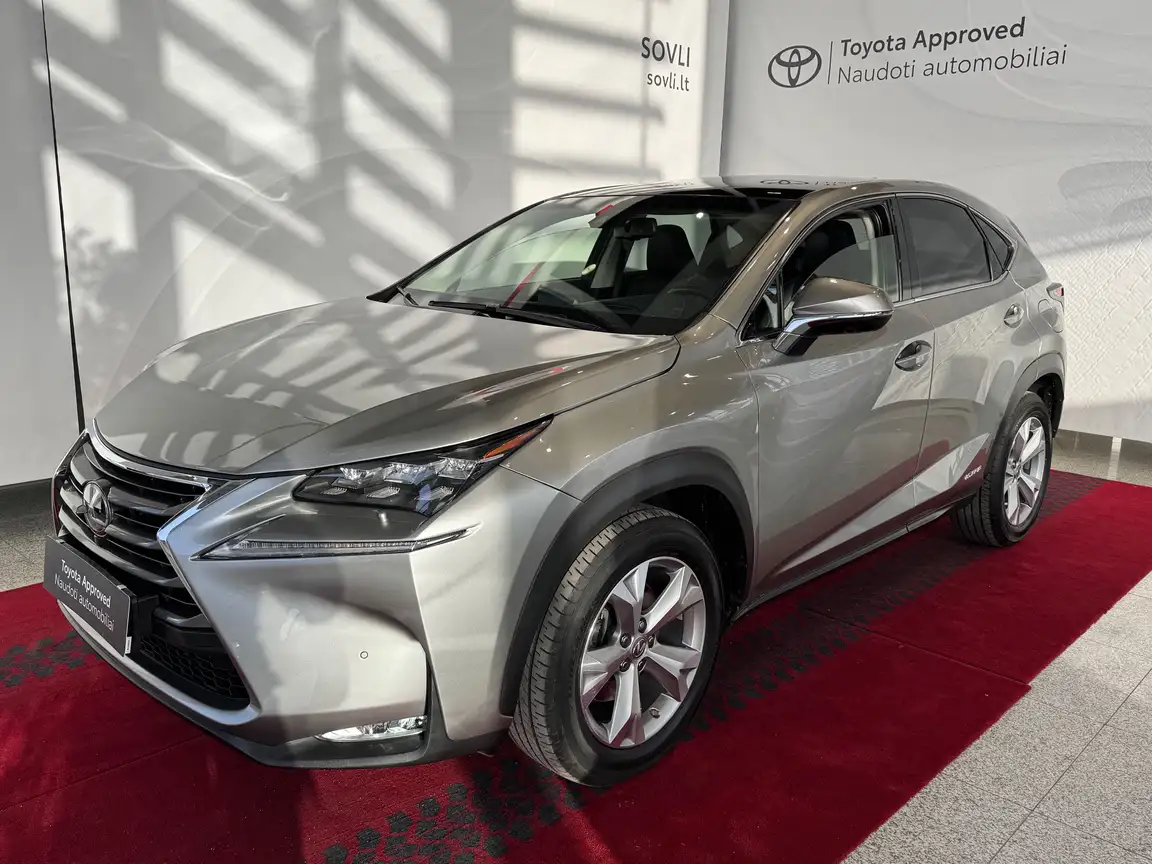 LEXUS NX