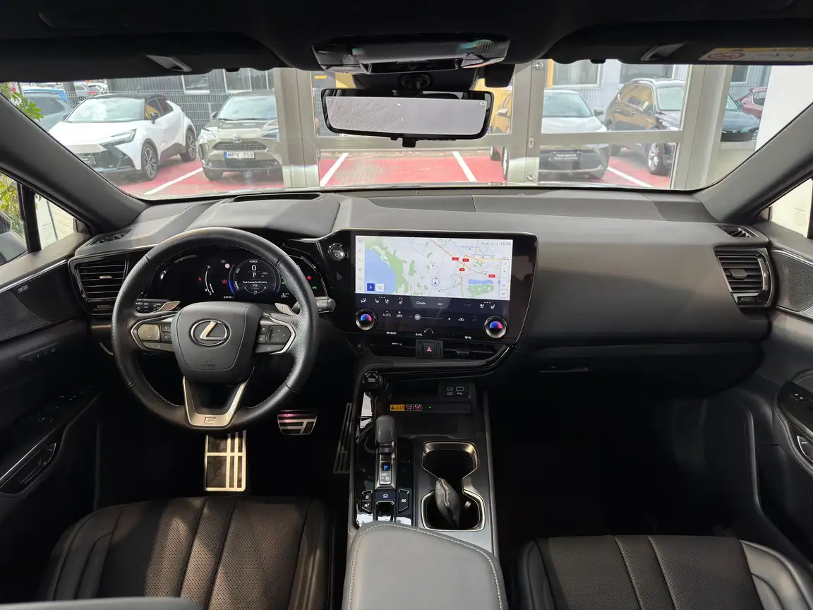 LEXUS NX