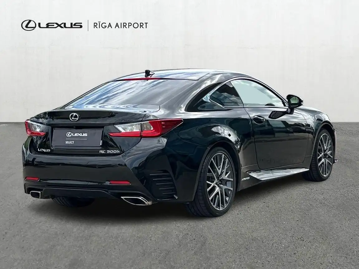 LEXUS RC