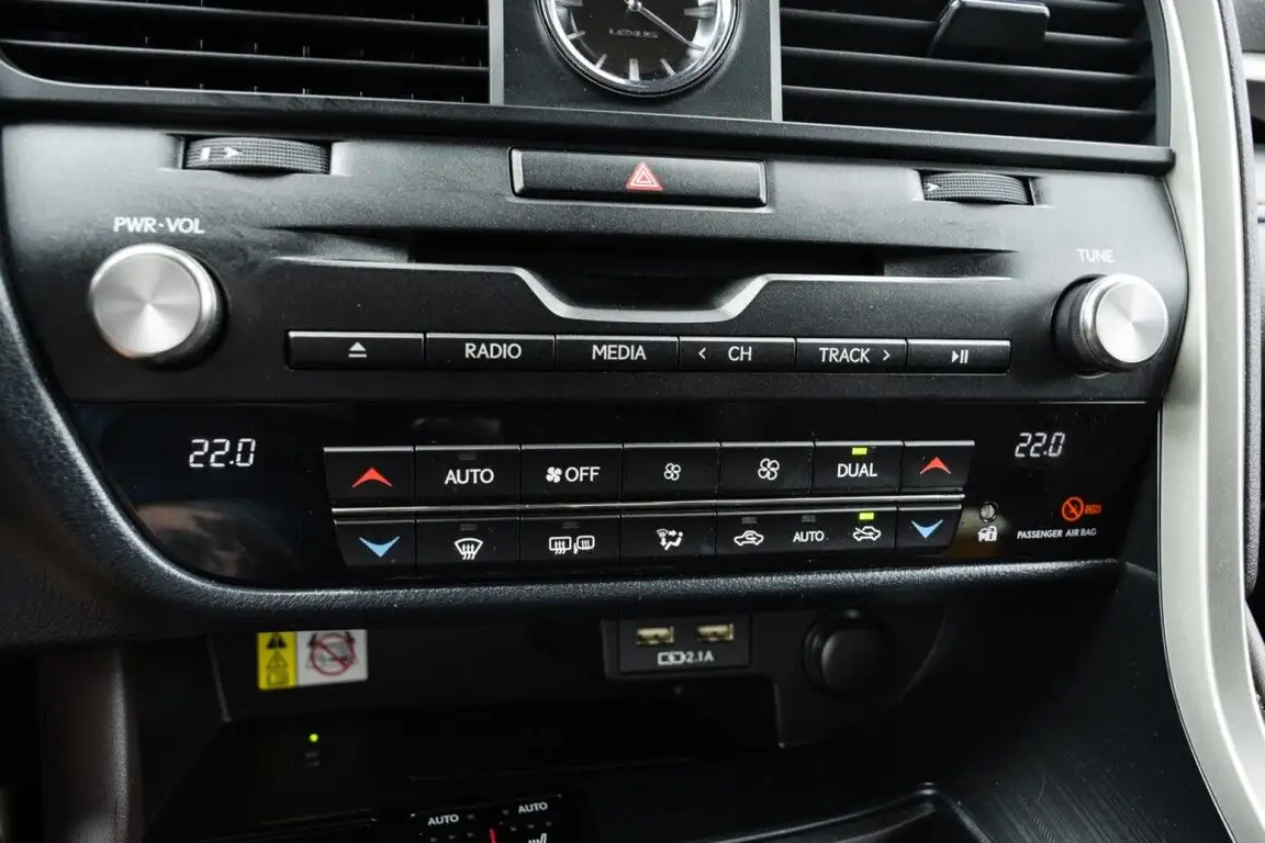 LEXUS RX