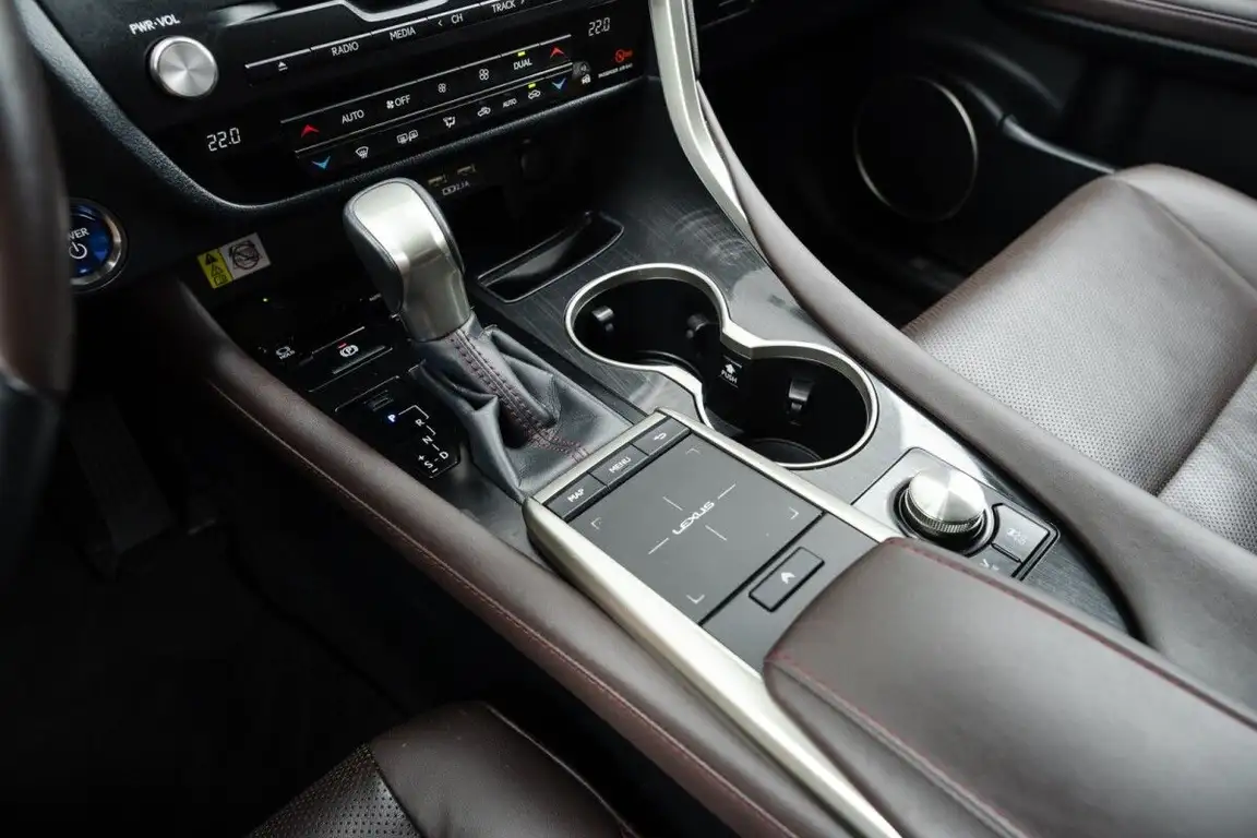 LEXUS RX