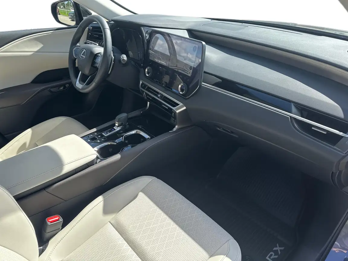 LEXUS RX