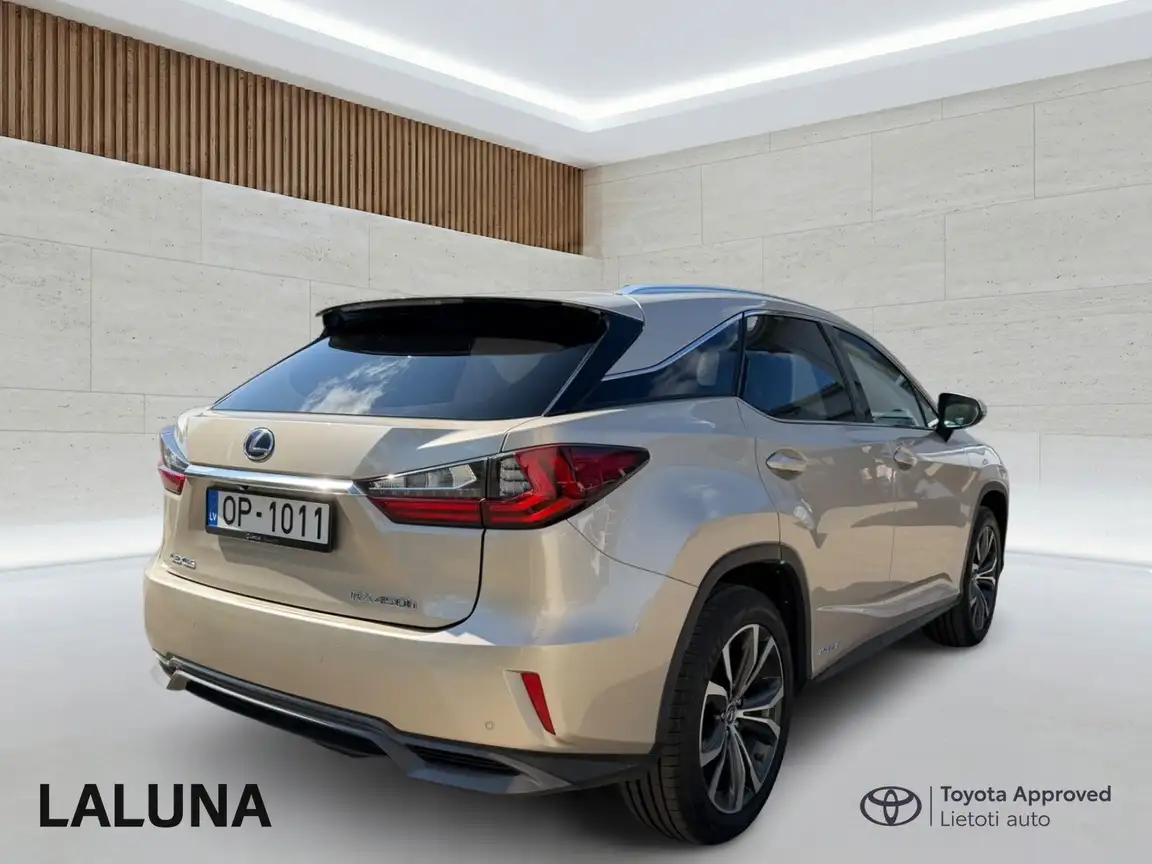 LEXUS RX