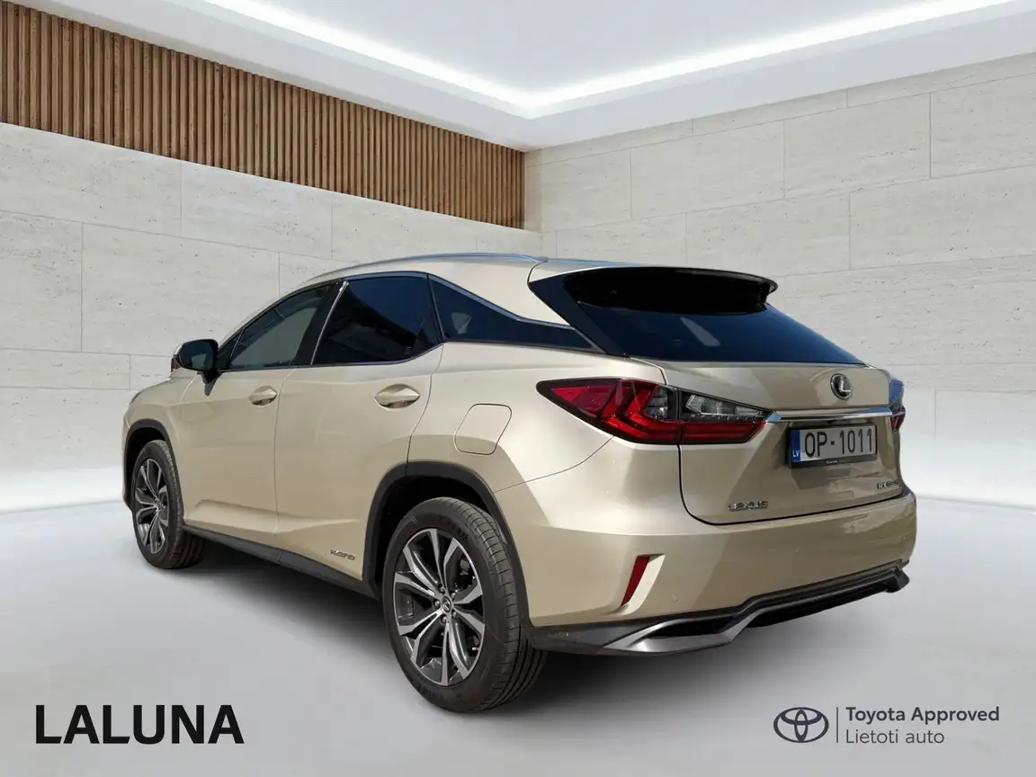 LEXUS RX