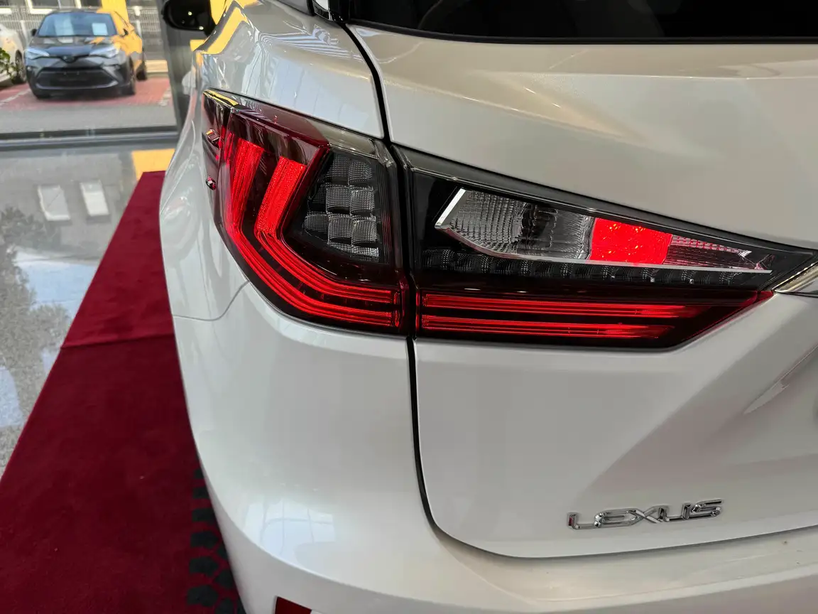 LEXUS RX