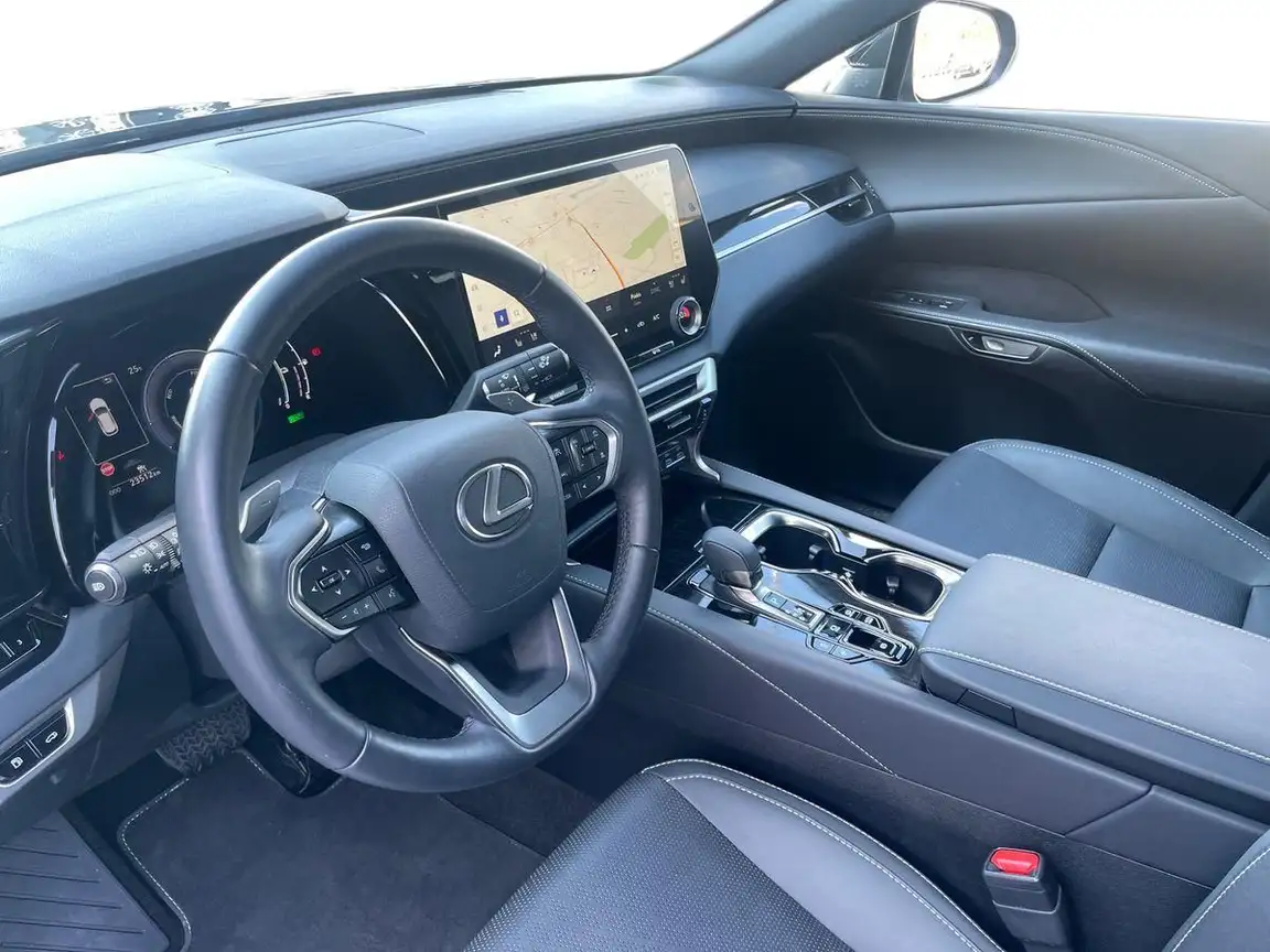 LEXUS RX