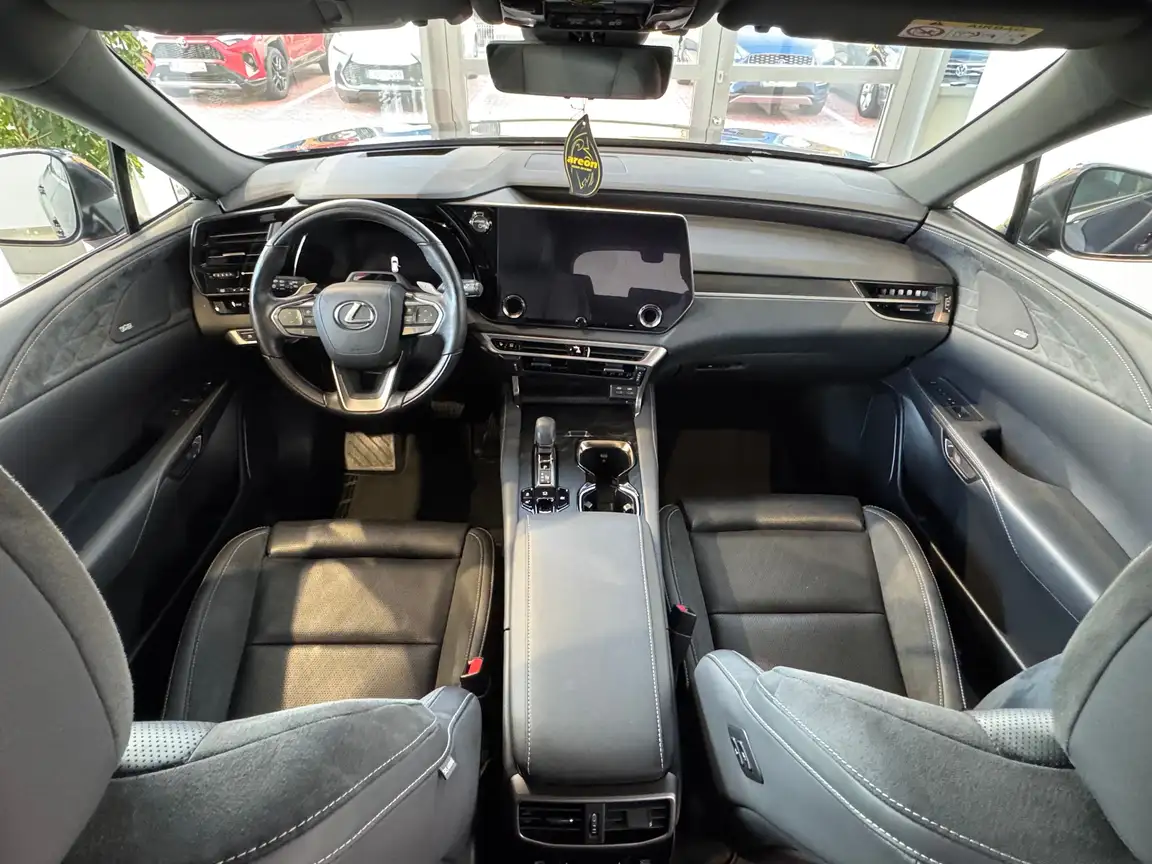 LEXUS RX