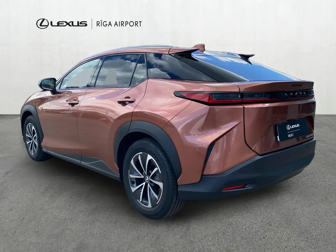 LEXUS RZ