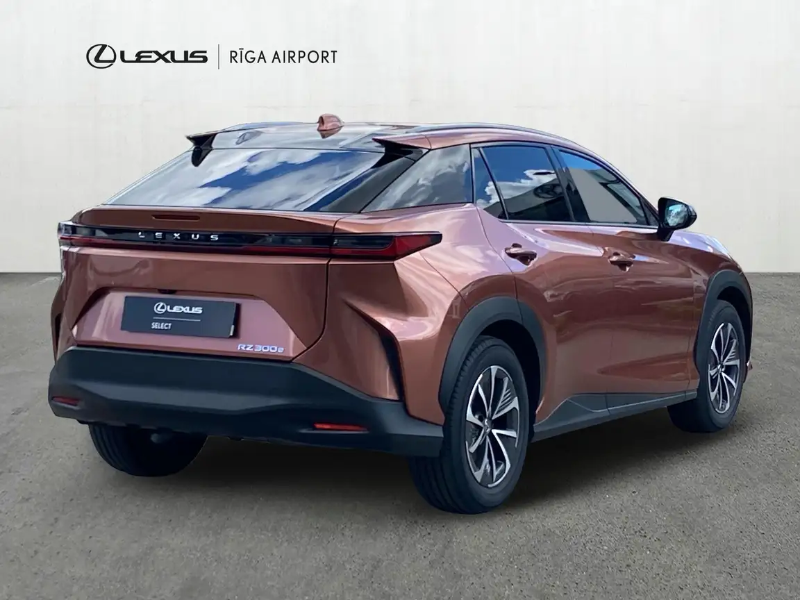 LEXUS RZ