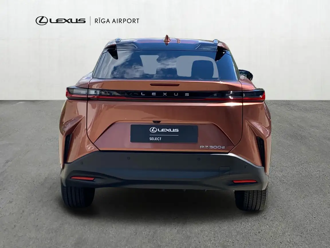 LEXUS RZ