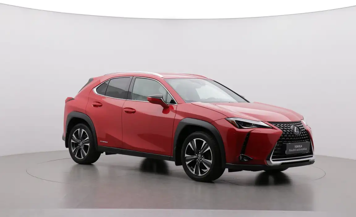 LEXUS UX