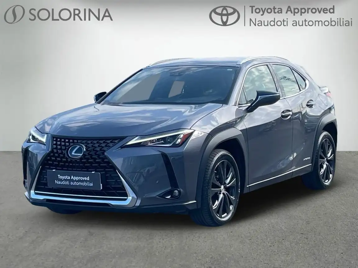 LEXUS UX