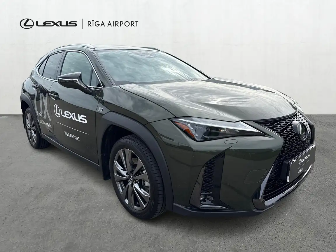 LEXUS UX