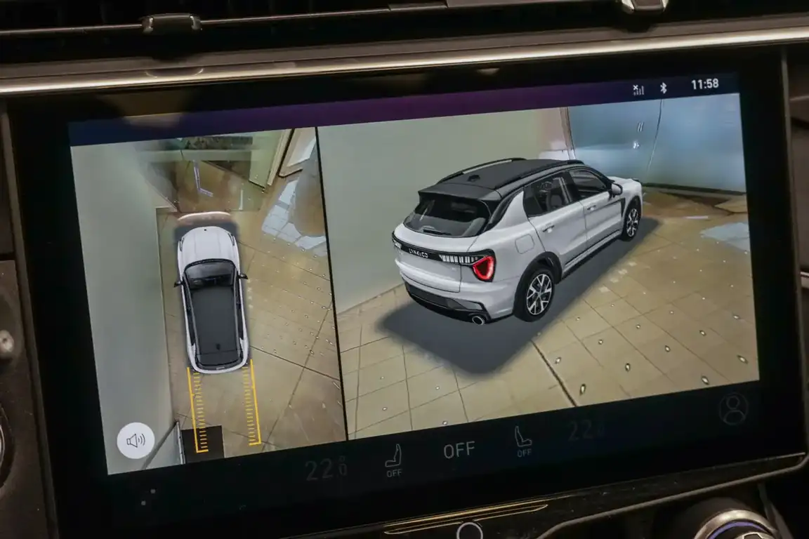LYNK & CO 01