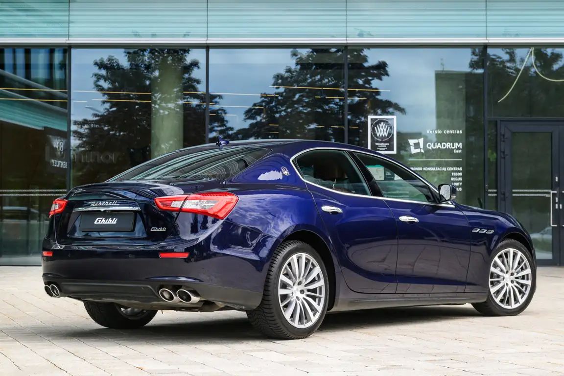 MASERATI GHIBLI