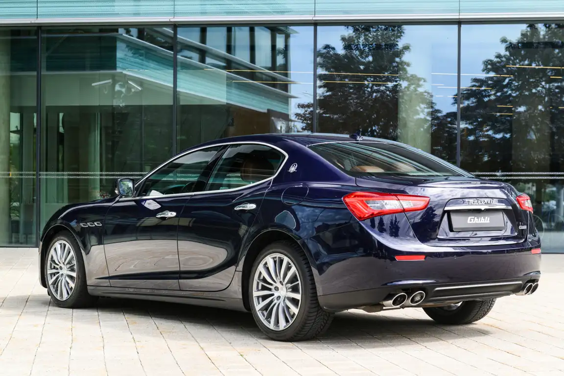 MASERATI GHIBLI