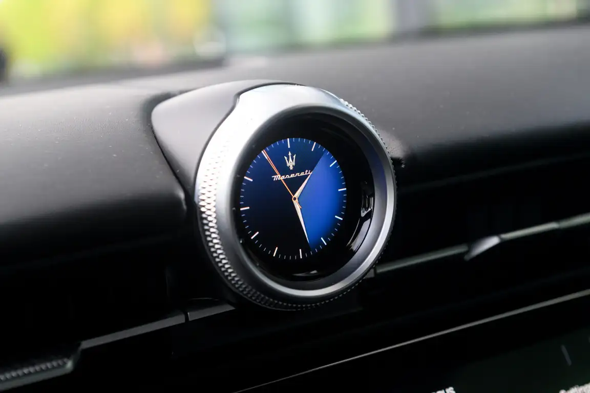 MASERATI GRANTURISMO