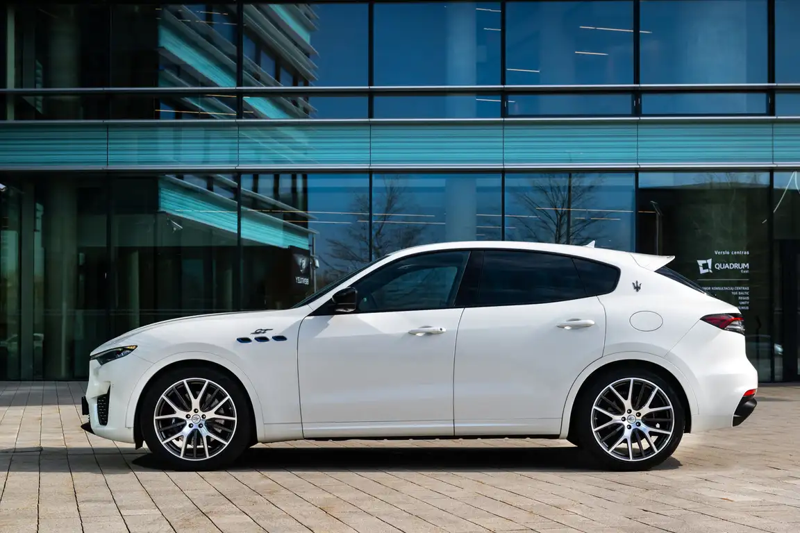 MASERATI LEVANTE