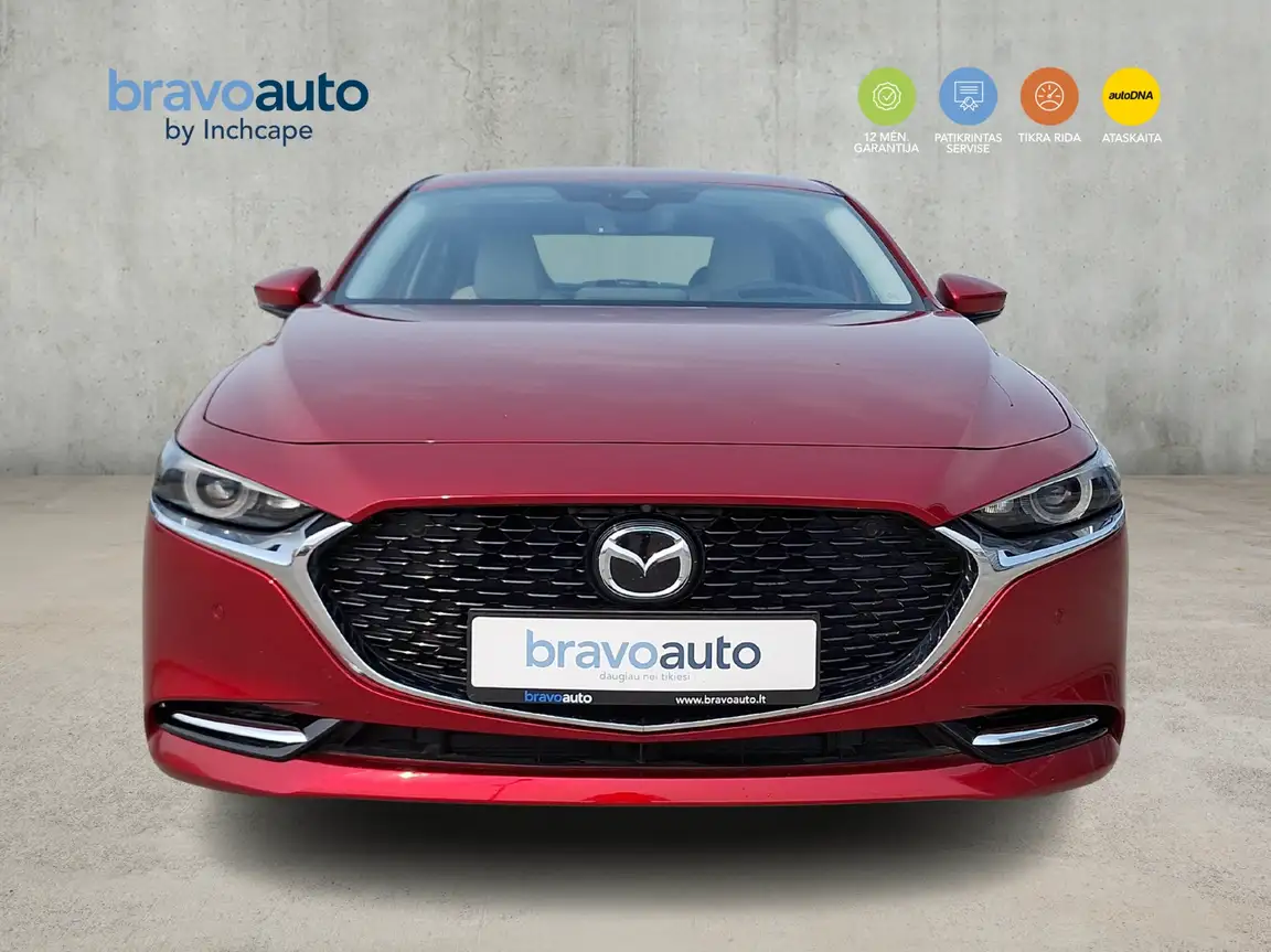 MAZDA 3