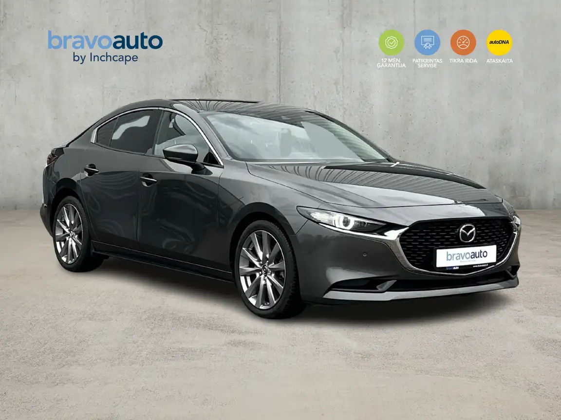 MAZDA 3