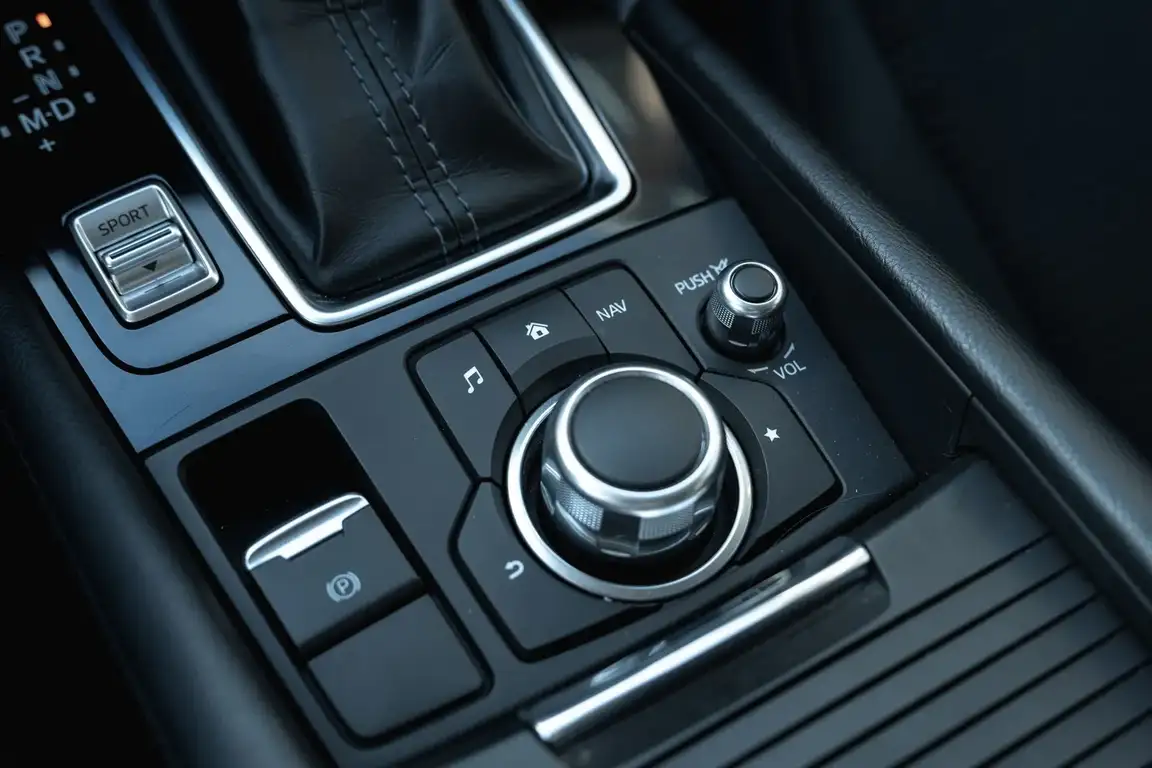 MAZDA NONE