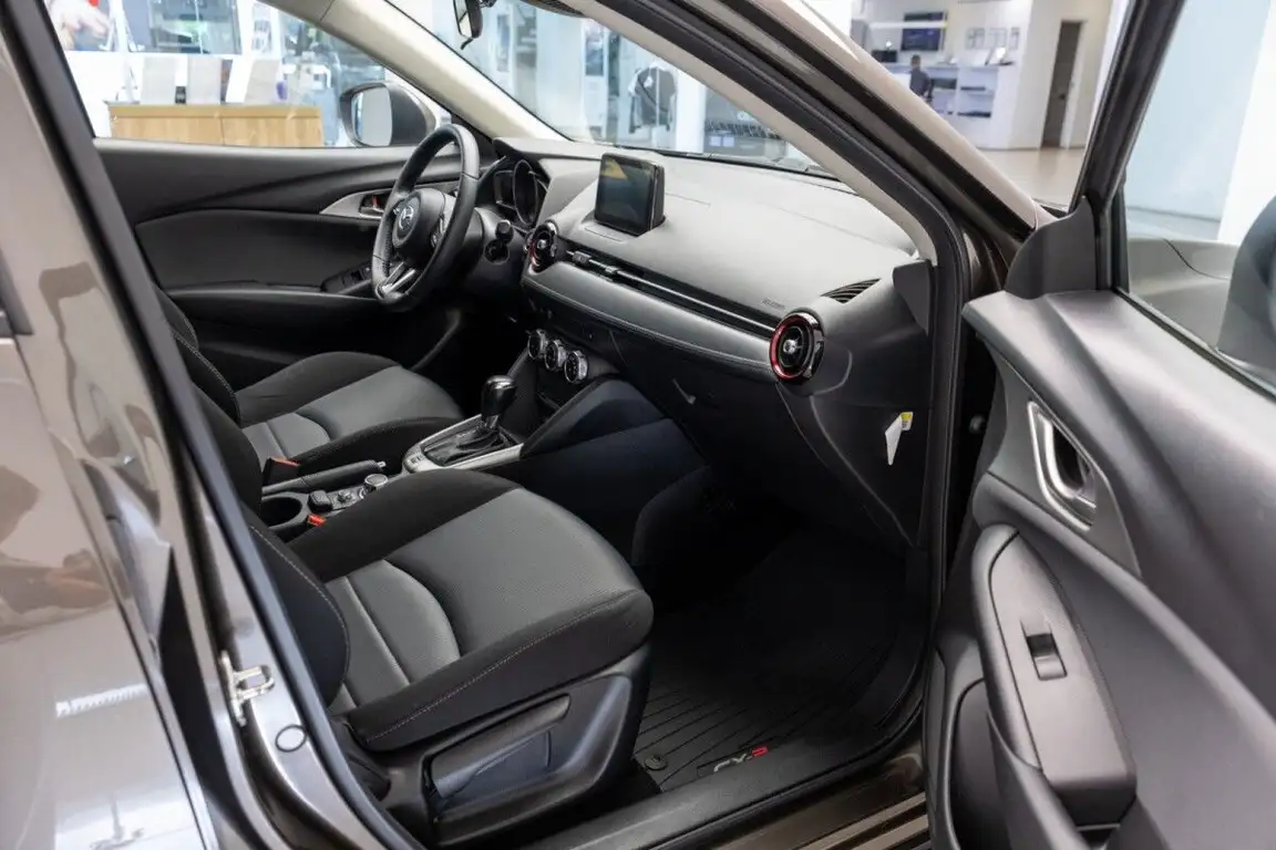 MAZDA CX-3