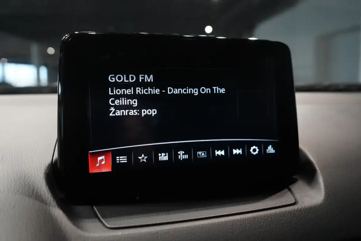 MAZDA CX-3