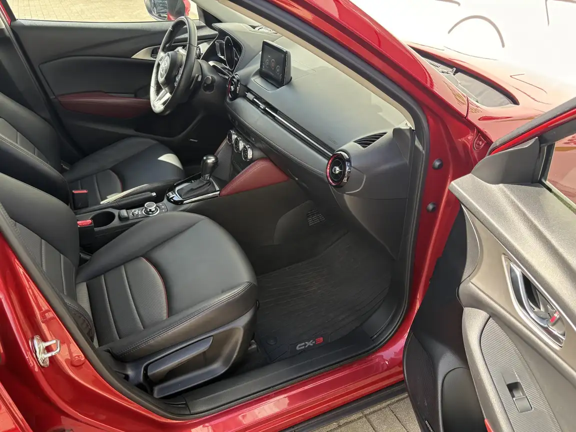 MAZDA CX-3