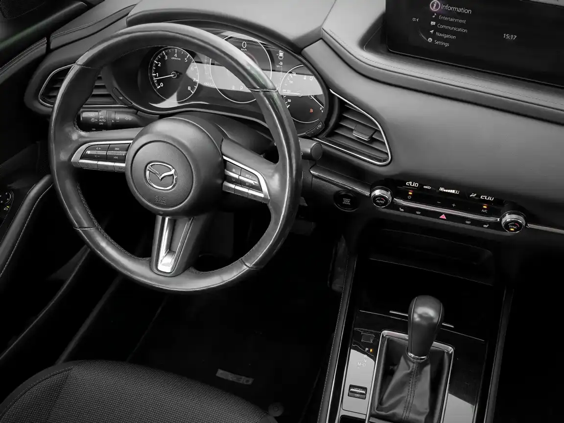 MAZDA CX-30