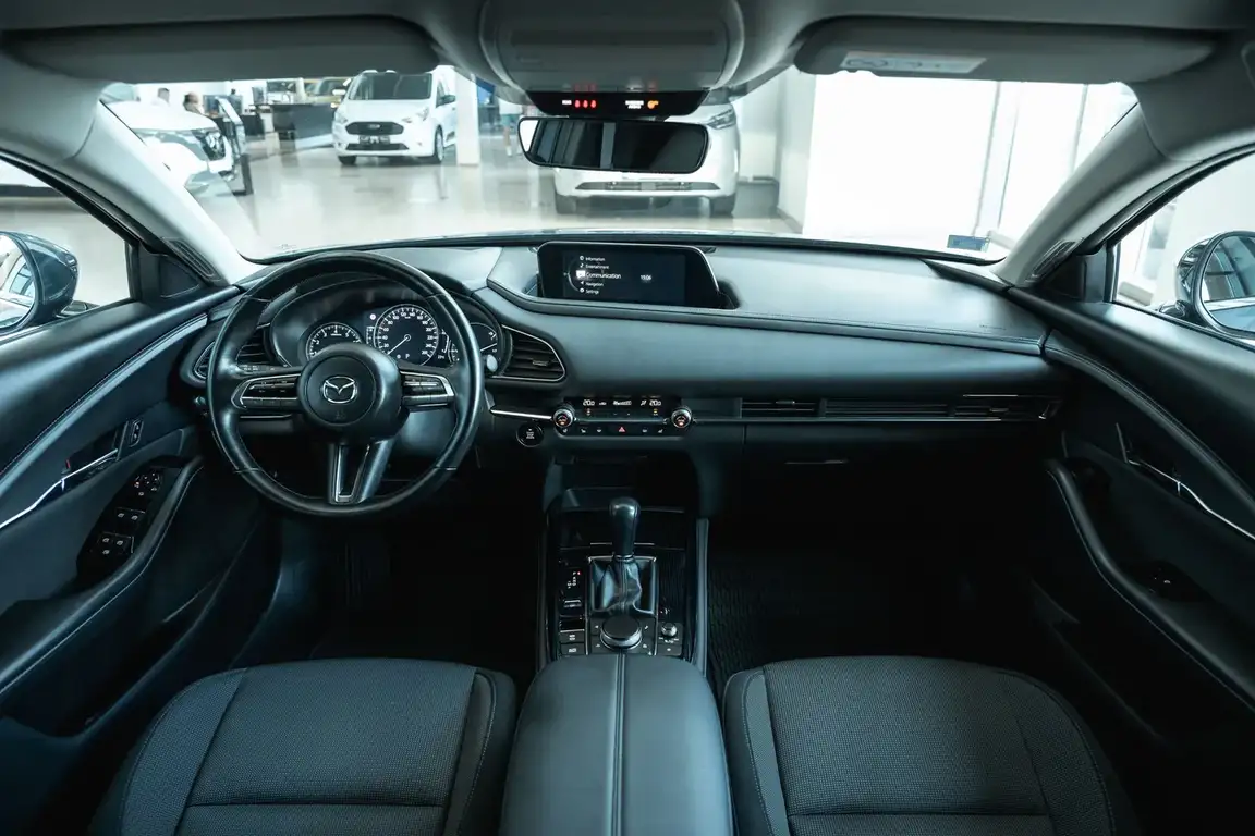 MAZDA CX-30